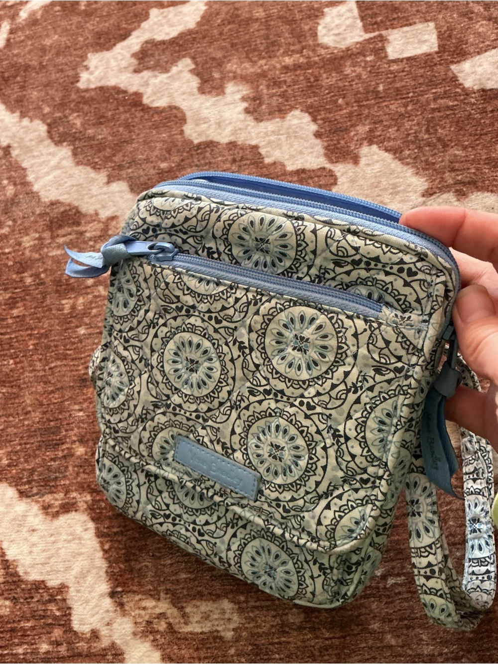 Vera Bradley Cream and Light Blue Medallion Sullivan Crossbody - Picture 3 of 4